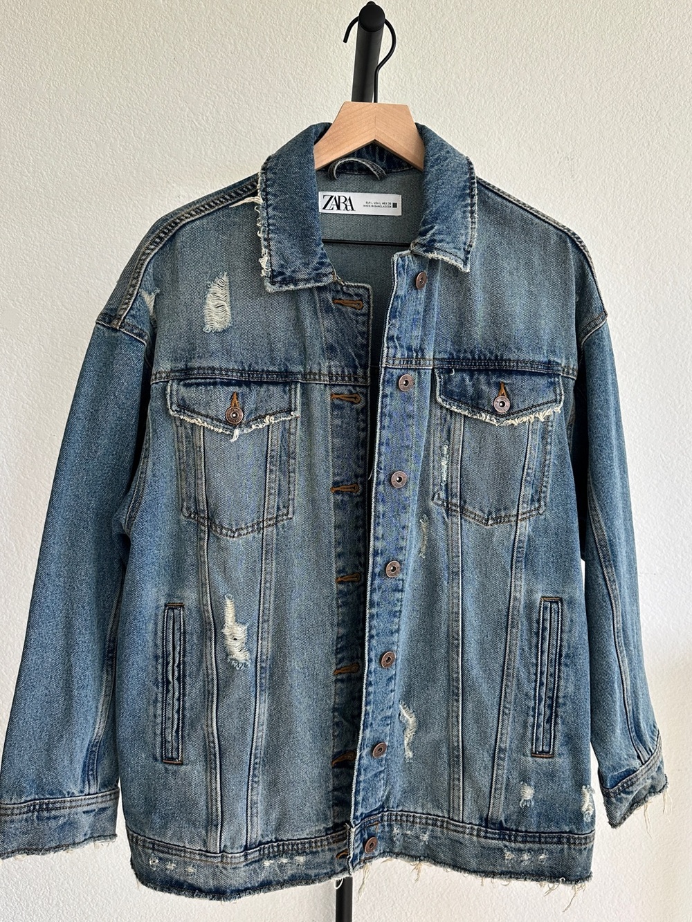 Zara Oversized Distressed Denim Jacket Large NWOT Never Worn